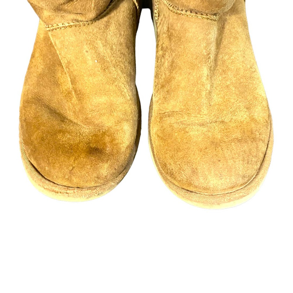 UGG Classic Chestnut Leather Boots size 10 - Picture 2 of 8